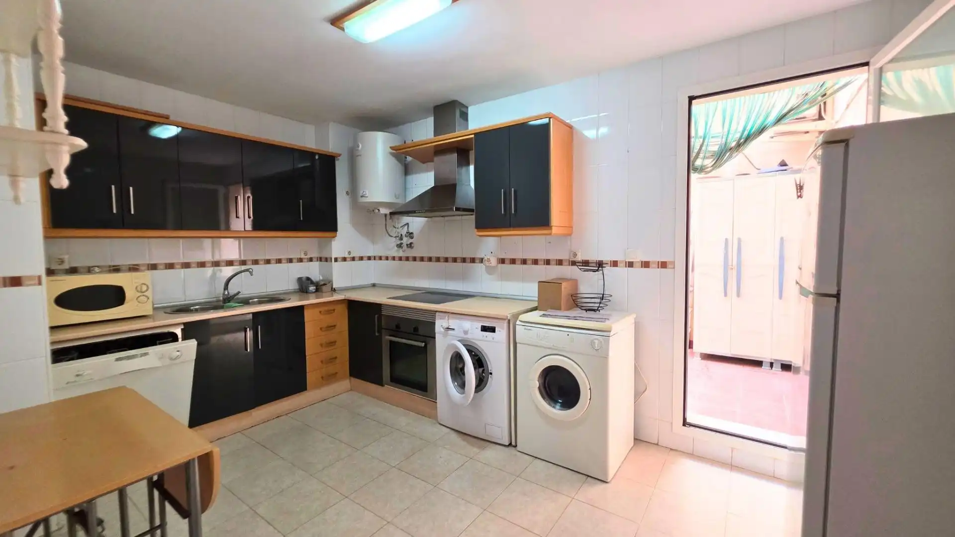 Cocina de Piso en venta en Vícar con Trastero, Balcón y Piscina comunitaria