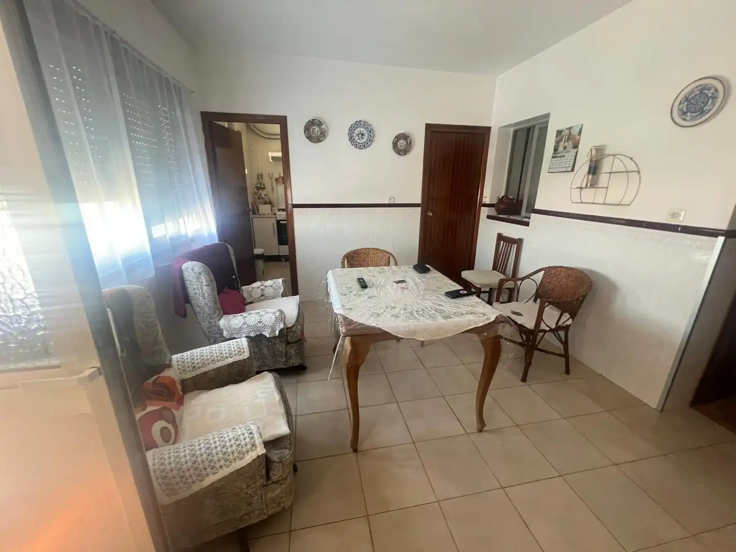 Menjador de Casa o xalet en venda en Almadén amb Calefacció, Jardí privat i Moblat