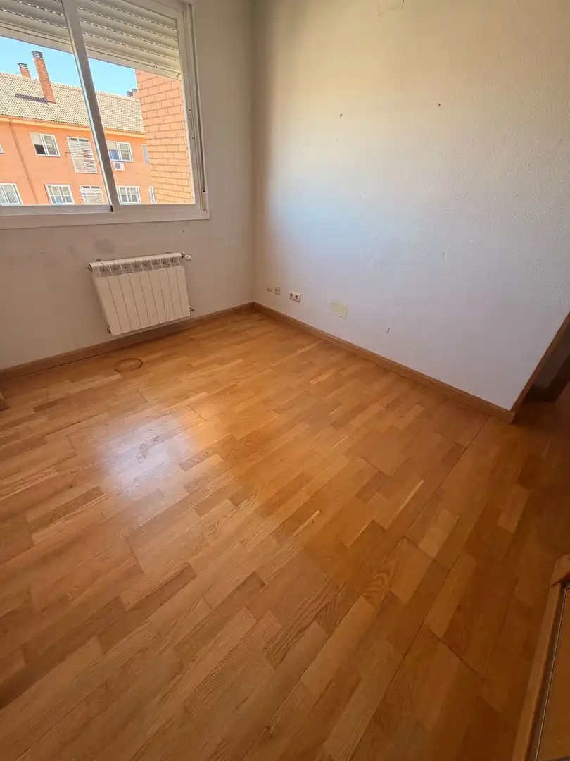 Habitación de Piso en venta en Valdemoro con Aire acondicionado, Calefacción y Trastero