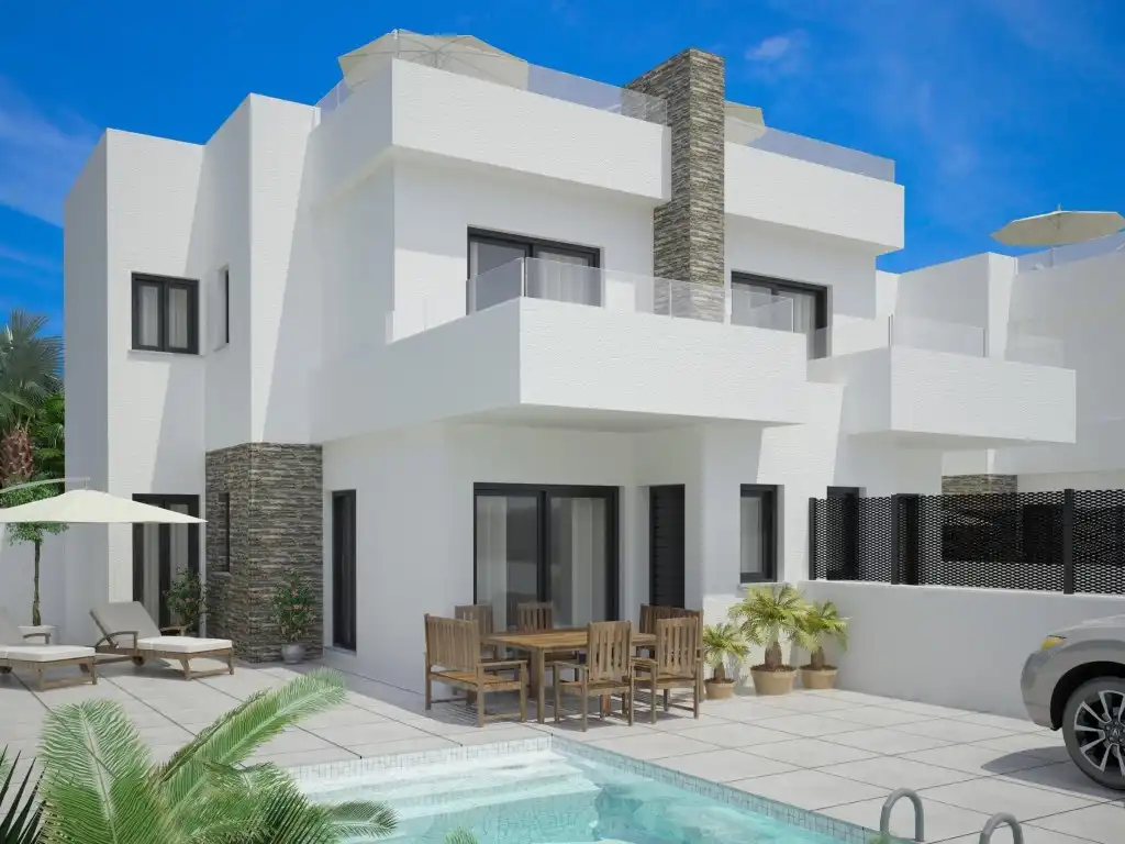 Casa amb piscina en venda a Desamparados - Hurchillo - Torremendo