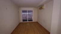 Bedroom of Flat for sale in Vilanova i la Geltrú  with Air Conditioner, Parquet flooring and Balcony