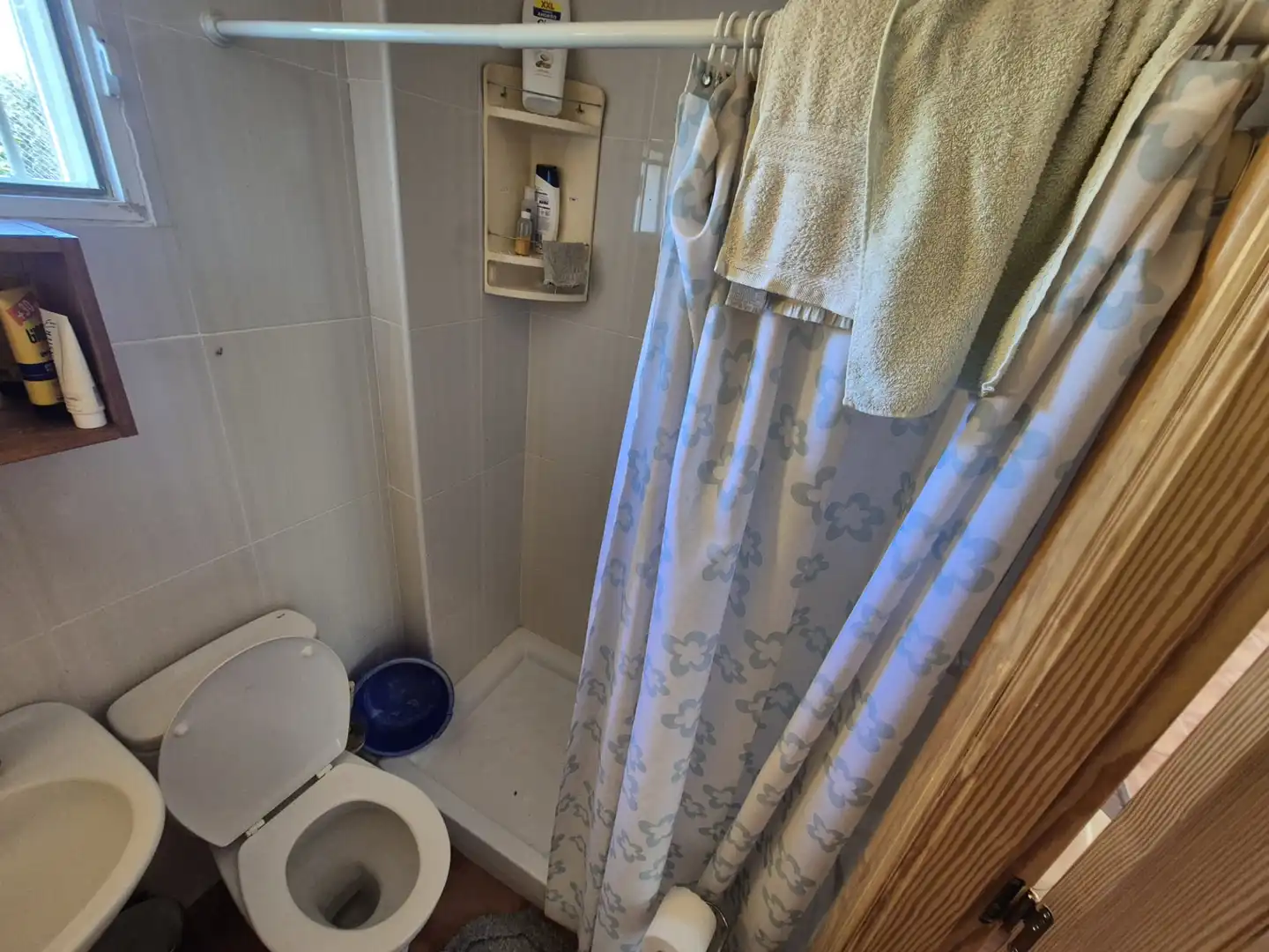 Bany de Casa o xalet en venda en Albudeite amb Jardí privat, Terrassa i Moblat