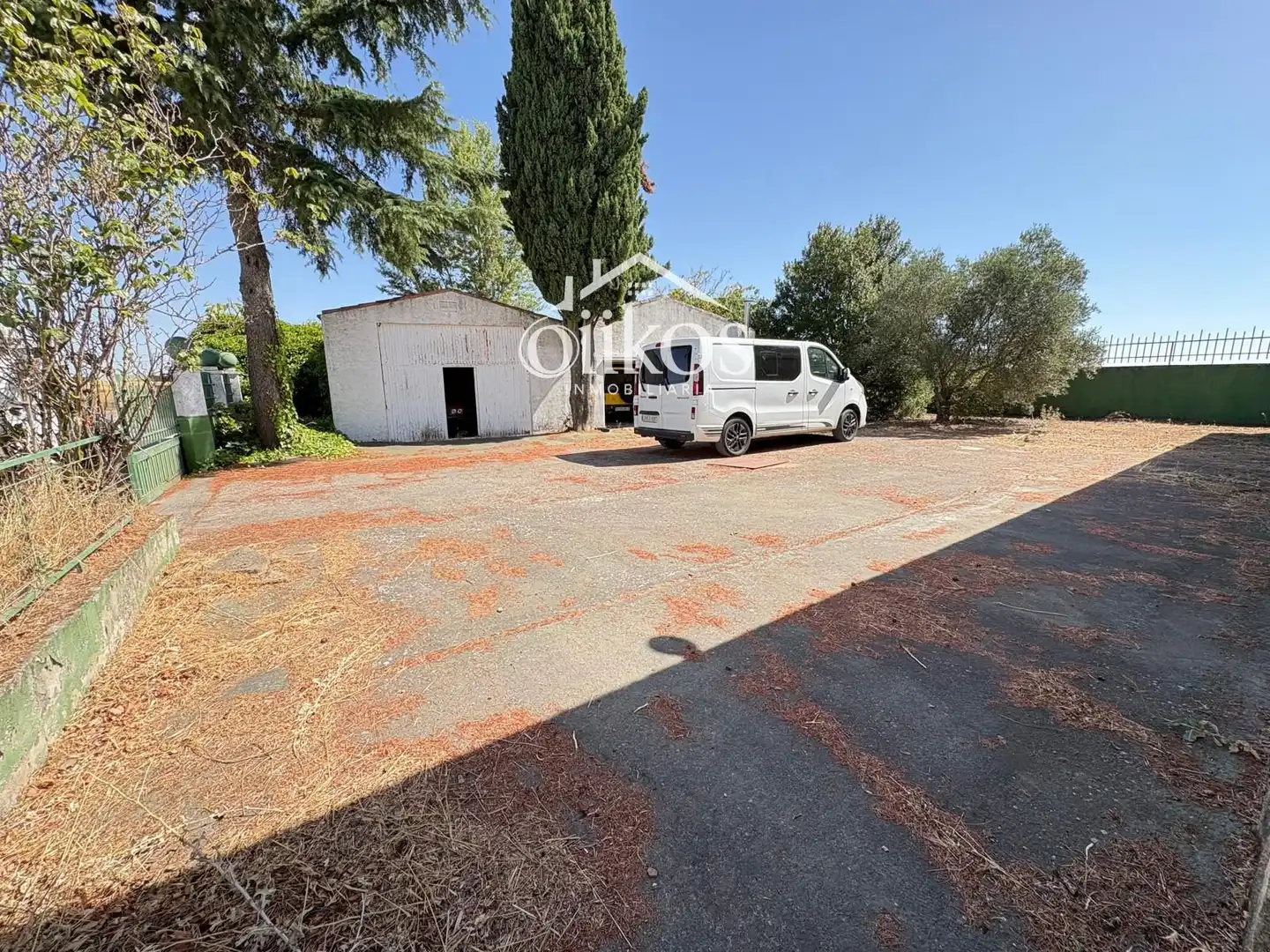 Aparcament de Casa o xalet en venda en Vitigudino amb Calefacció, Piscina i Moblat