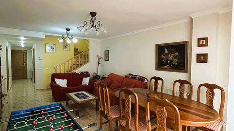 Foto 4 von Einfamilien-Reihenhaus zum Verkauf in Centro Ciudad, Manises