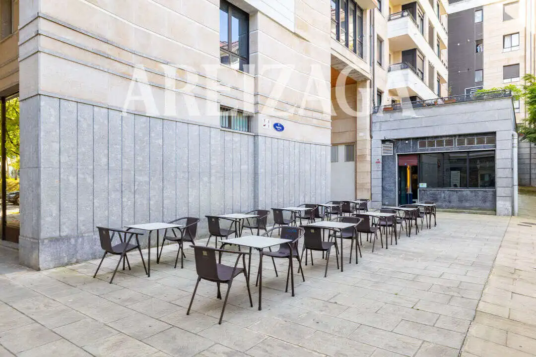 Terrasse von Geschaftsraum zur Miete in Donostia - San Sebastián  mit Klimaanlage und Möbliert