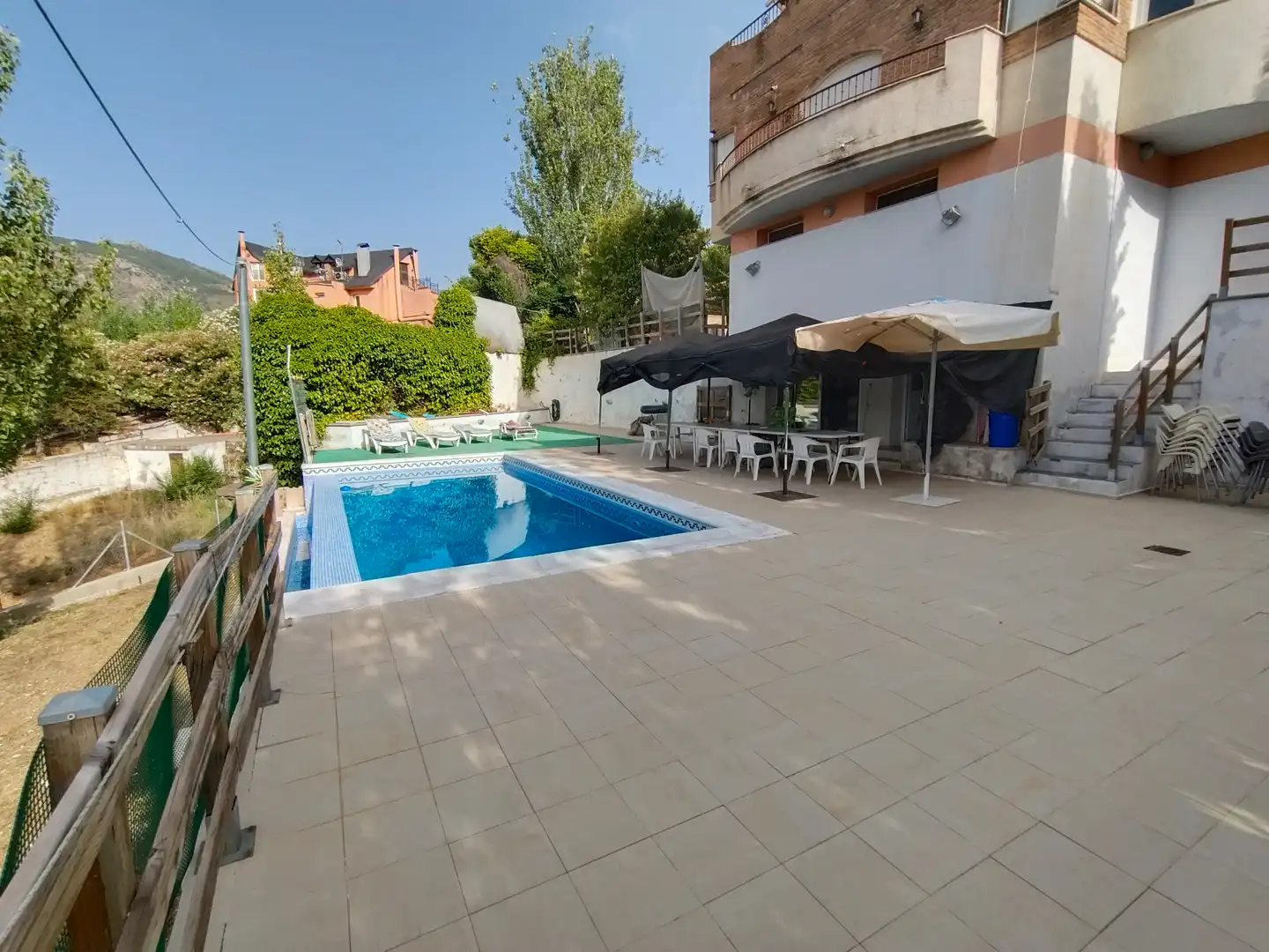 Piscina de Casa o xalet en venda en La Zubia amb Aire condicionat, Calefacció i Jardí privat