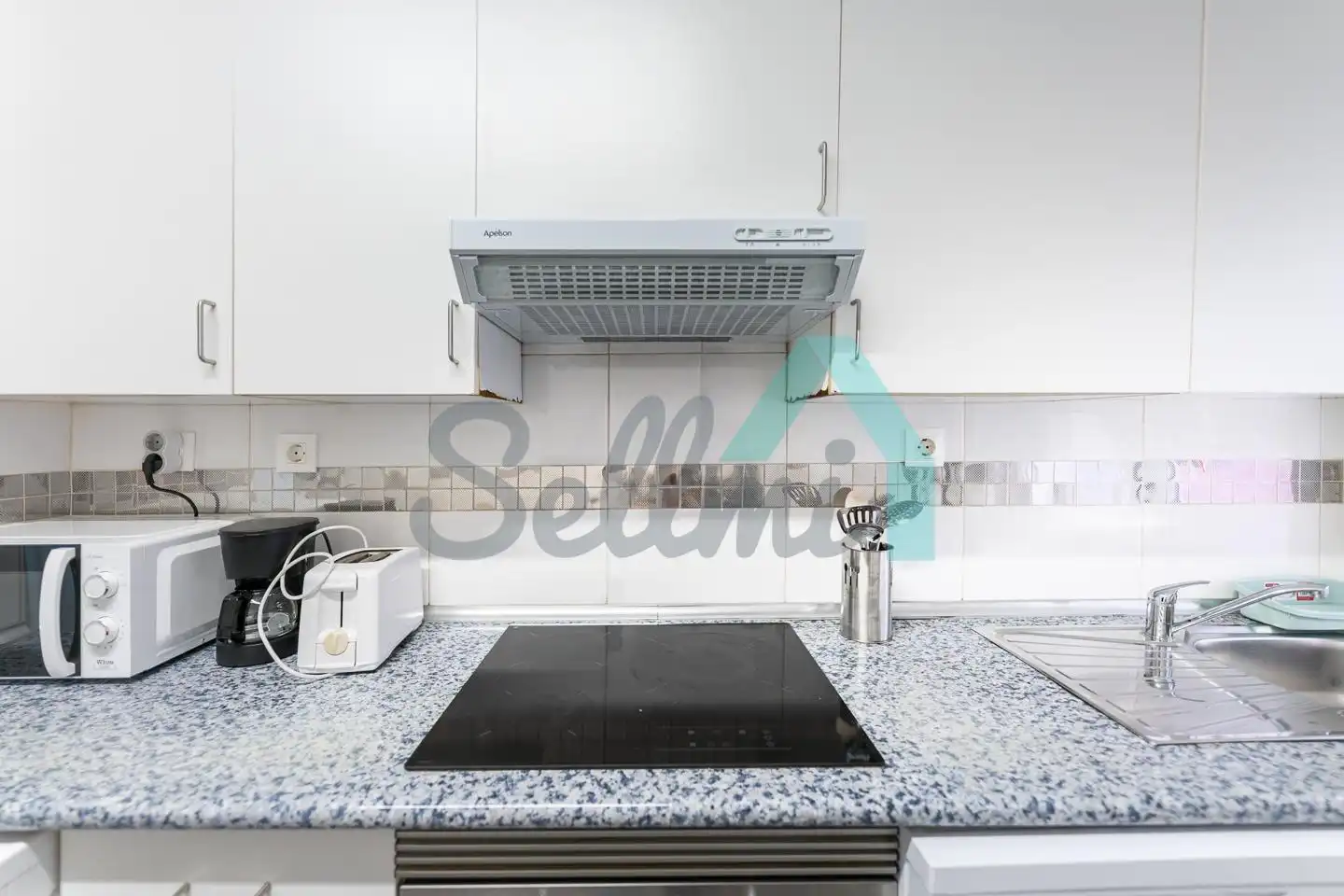 Kitchen of Flat for rent in Oviedo   with Heating, Parquet flooring and Furnished