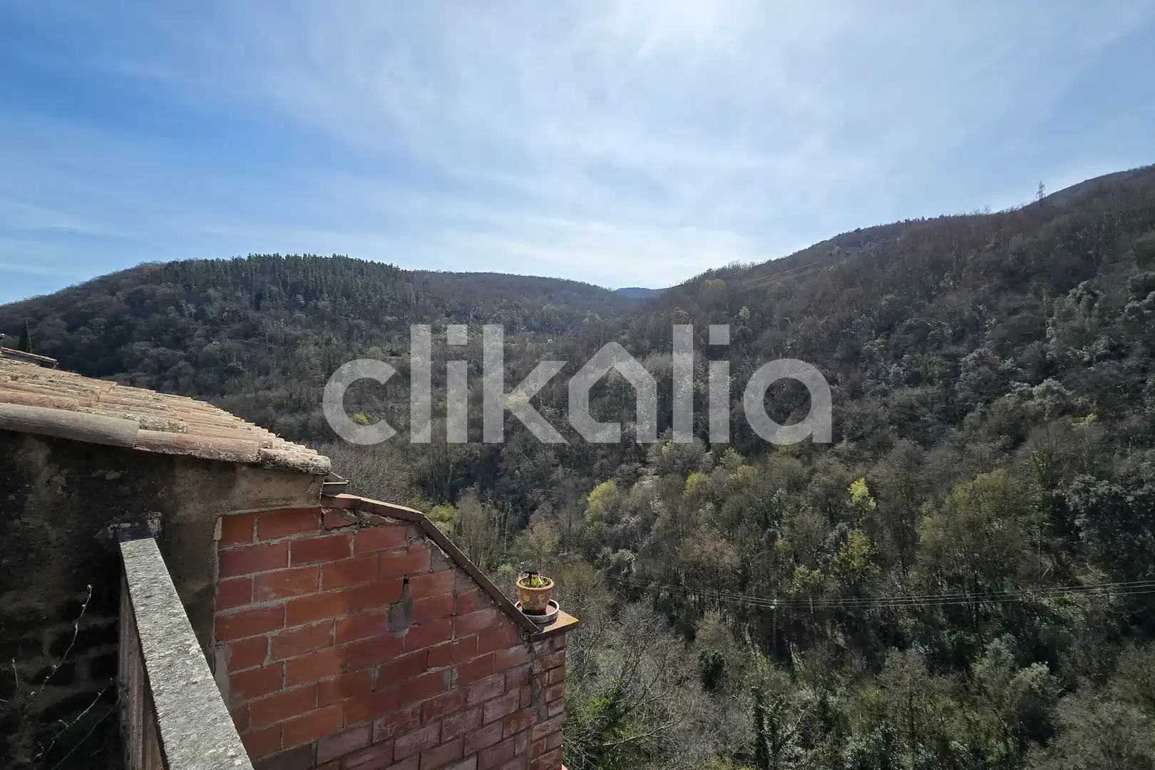 Houses for sale in Castellfollit de la Roca  with Terrace