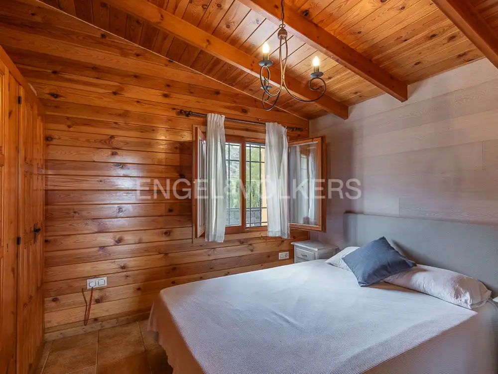 Habitación de Casa o chalet de alquiler en Torrent con Aire acondicionado, Calefacción y Jardín privado
