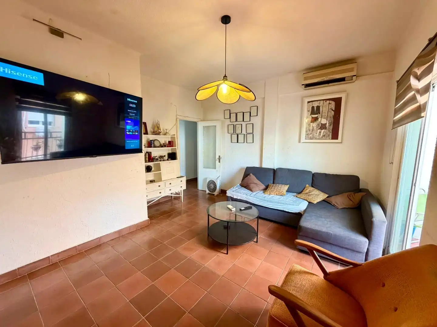 Sala de estar de Piso en venta en Almería con Aire acondicionado y Amueblado