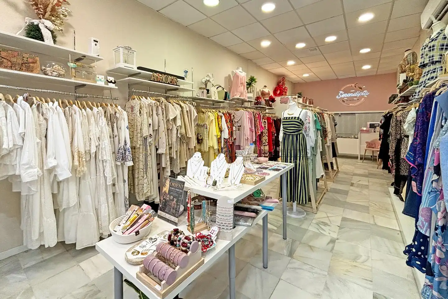 Local comercial en traspaso en Las Américas