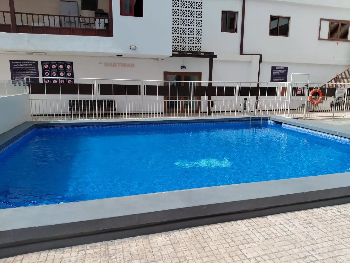 Schwimmbecken von Wohnungen zur Miete in Candelaria mit Möbliert, Ofen und Waschmaschine