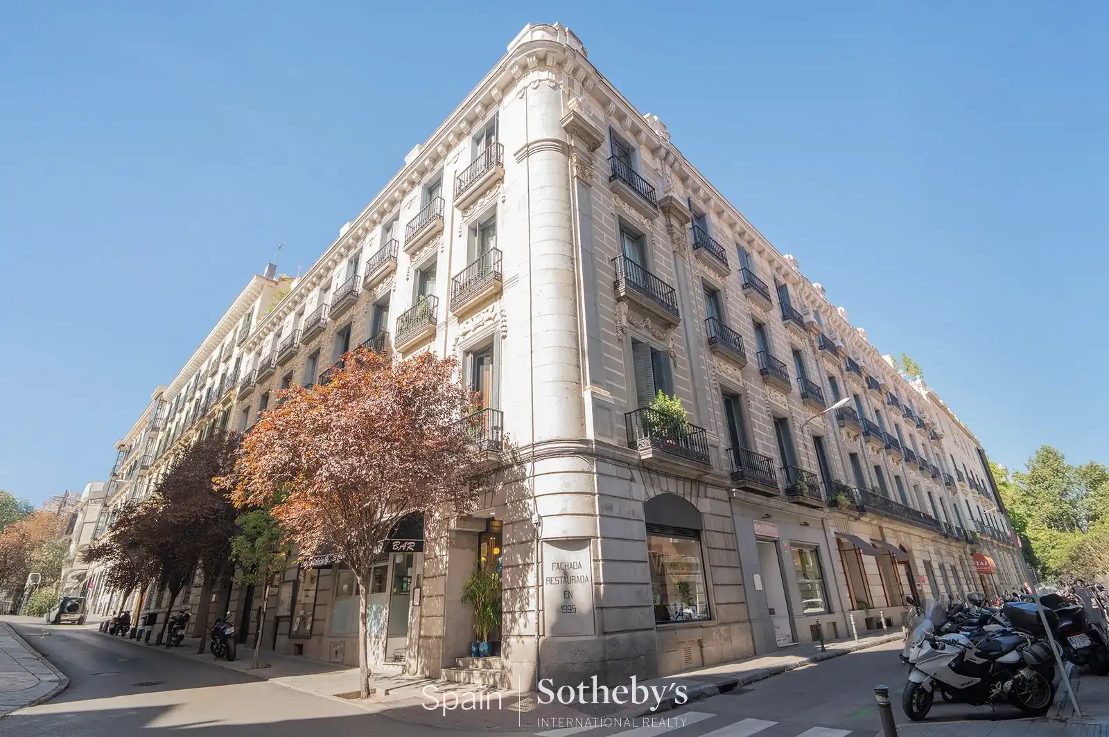 Exterior view of Apartments for sale in Madrid  with Air Conditioner, Heating and Terrace
