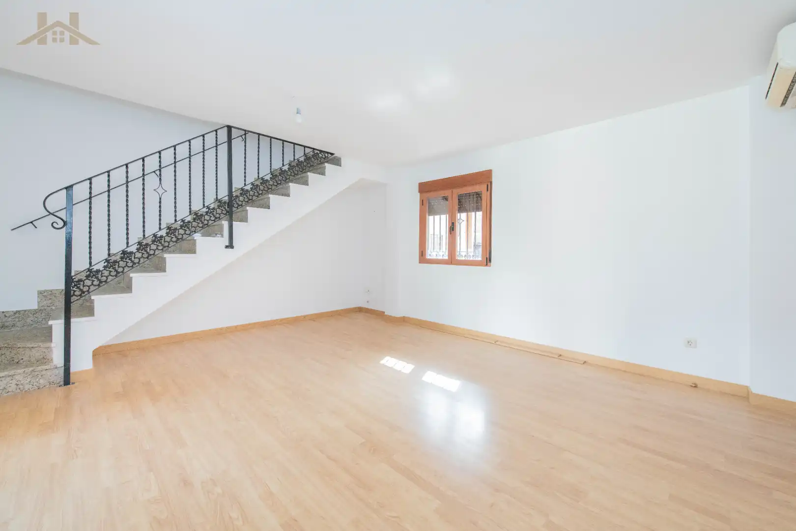 Dúplex en venta en Navalcarnero con Aire acondicionado, Calefacción y Terraza