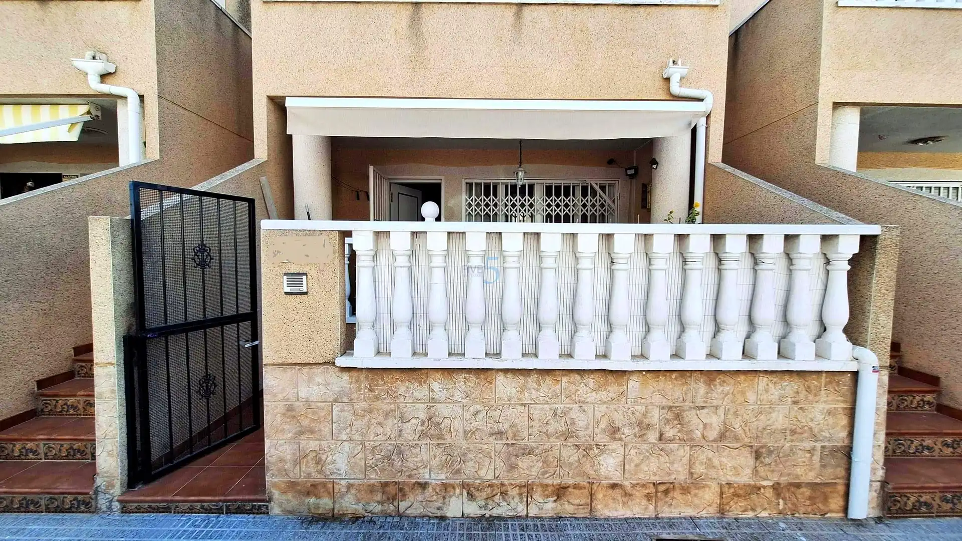 Pis amb terrassa en venda a Formentera del Segura