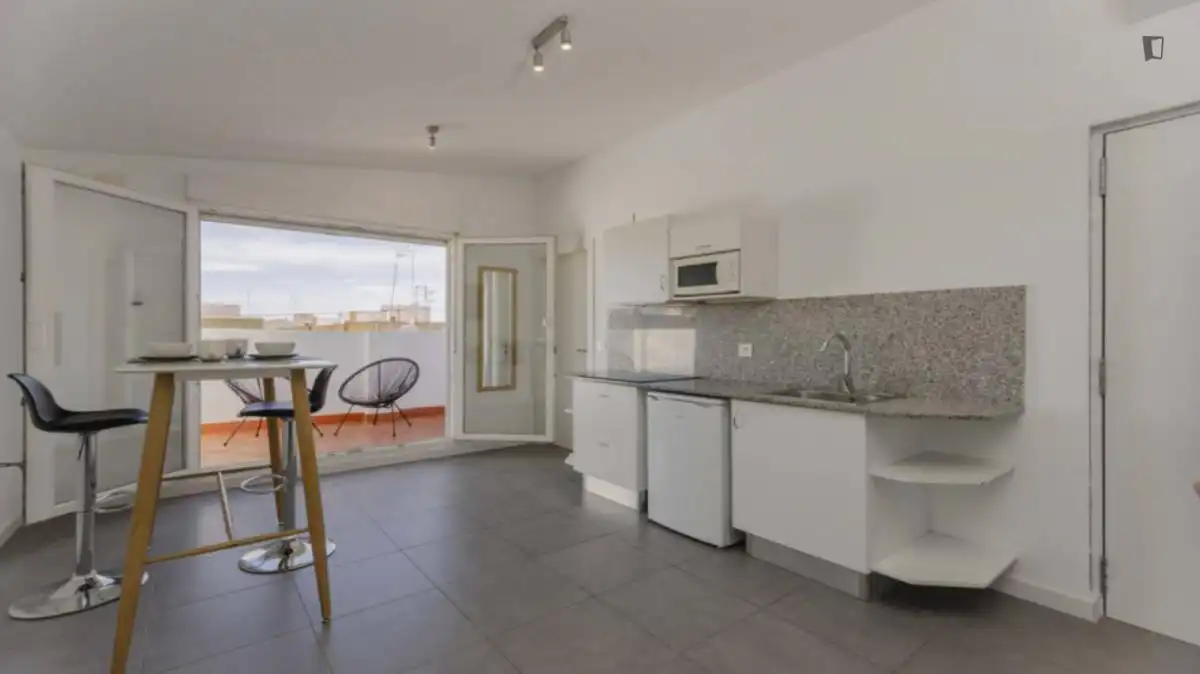 Studio with lift to rent in Benicalap, imagen 8