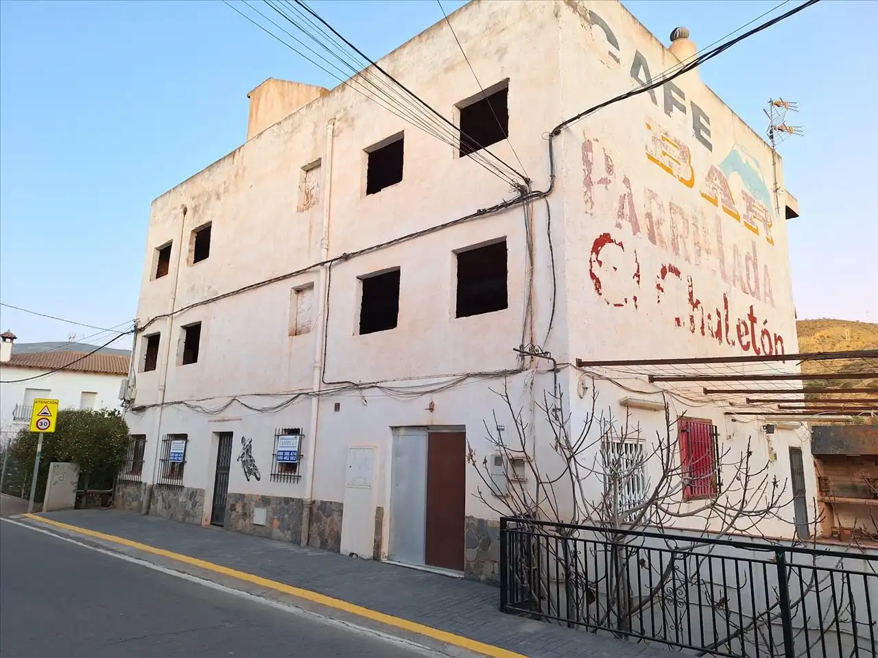 Residential for sale in Ugíjar