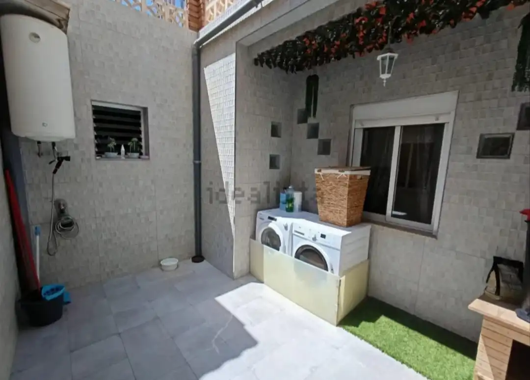 Terrassa de Casa o xalet en venda en Cartagena amb Aire condicionat, Jardí privat i Moblat
