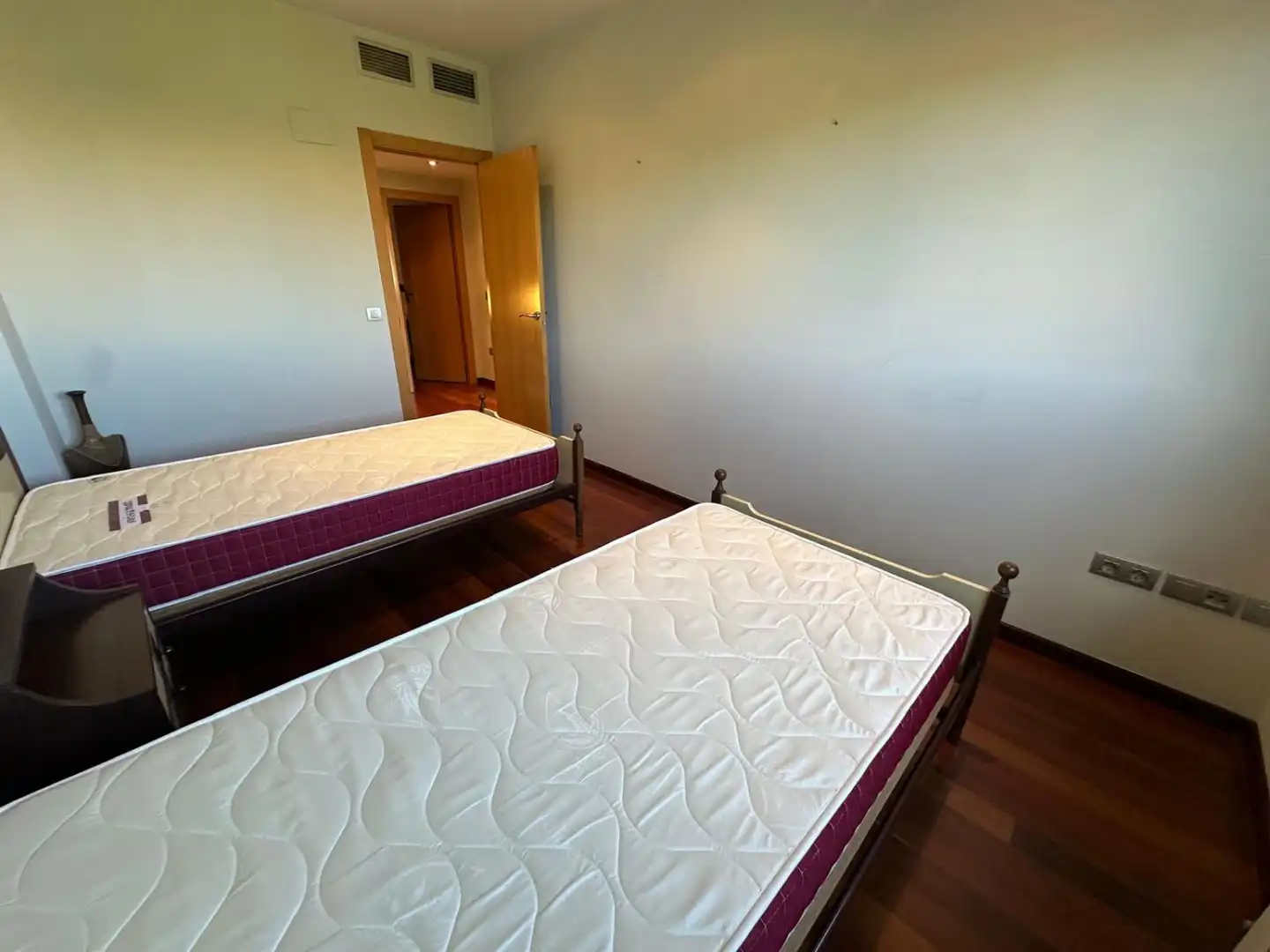 Habitación de Casa adosada de alquiler en Almazora / Almassora con Aire acondicionado, Calefacción y Parquet