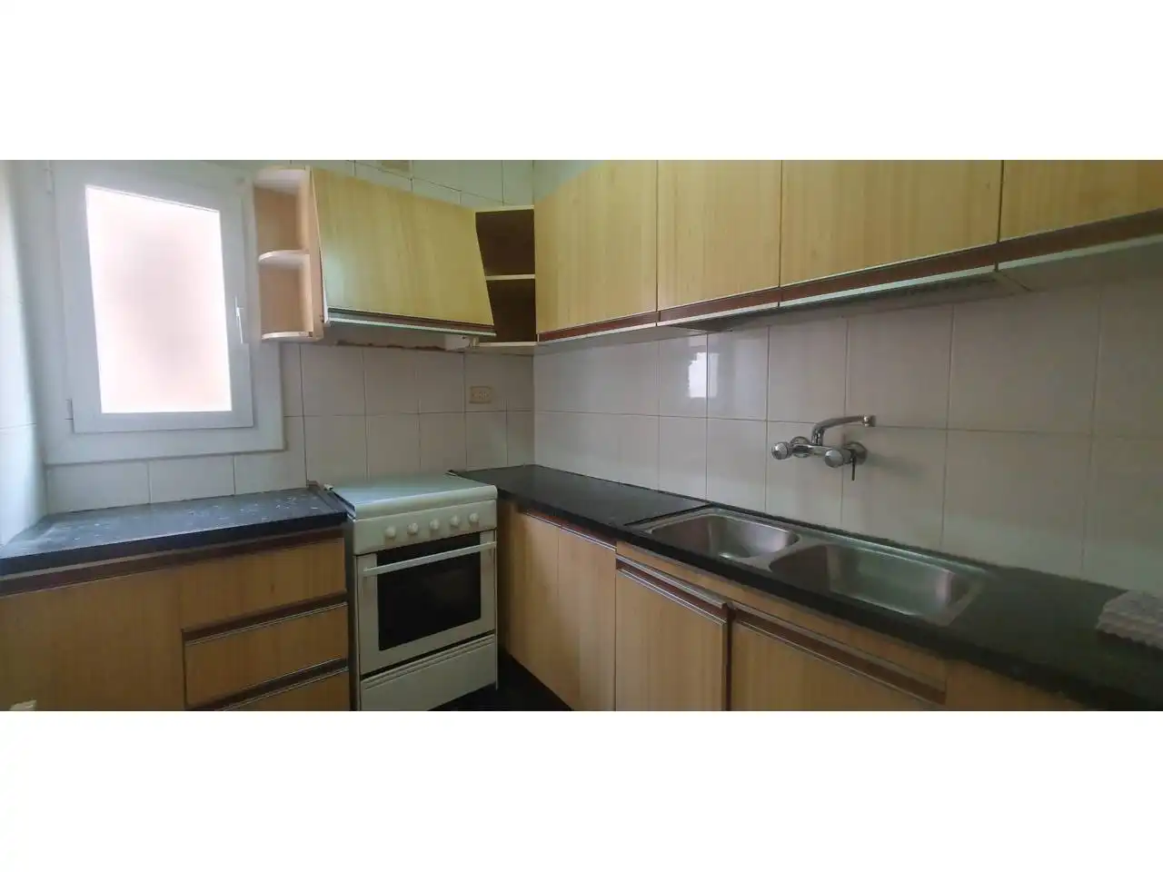 Cocina de Piso en venta en Sant Vicenç de Castellet con Calefacción