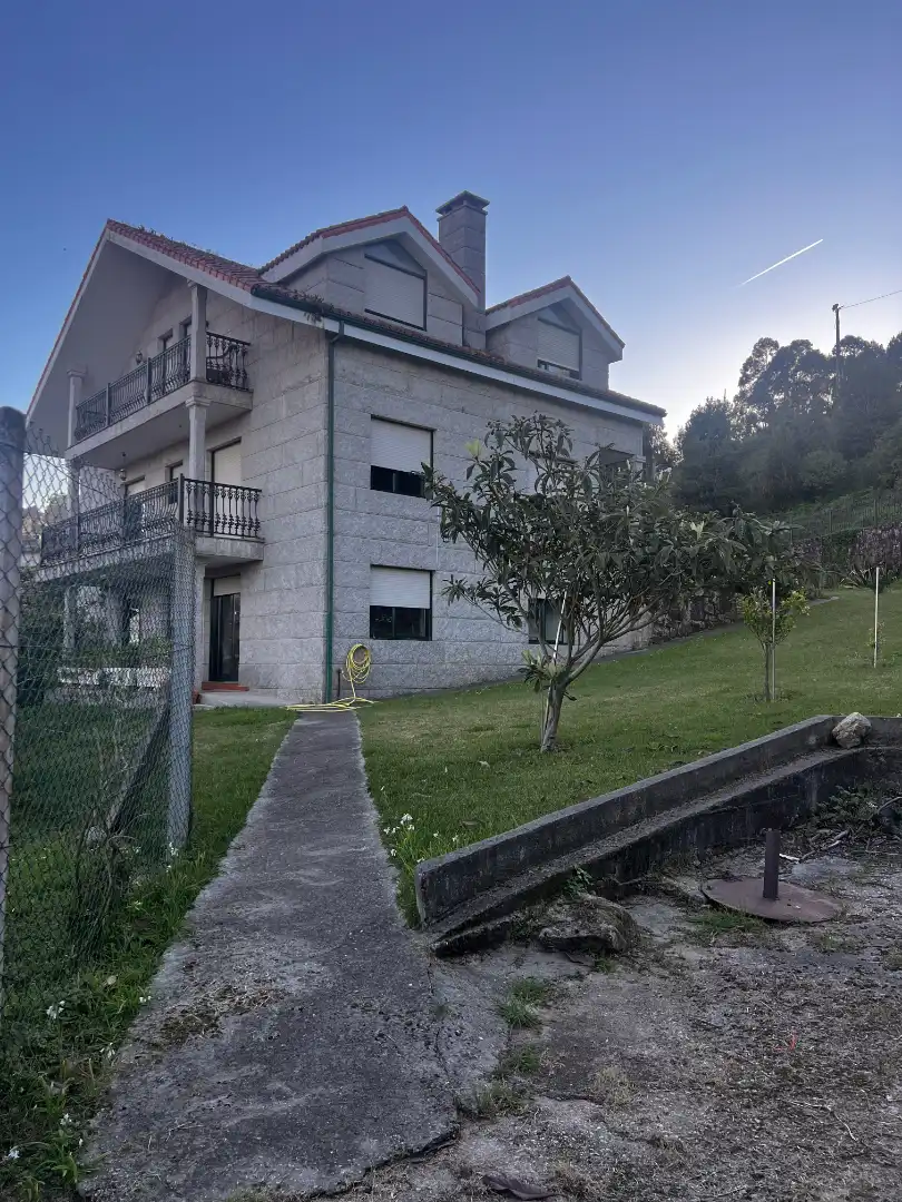 Villa mit Terrasse zum Verkauf in Camino Da Festa 4, imagen 2