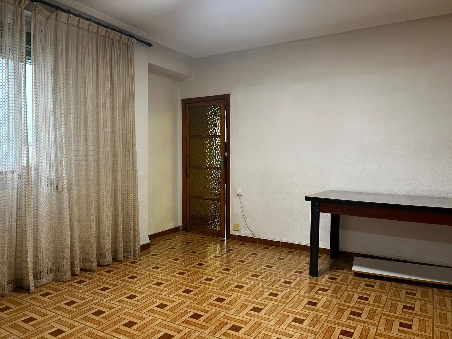 Living room of Flat for sale in Valencia  with Air Conditioner and Alarm