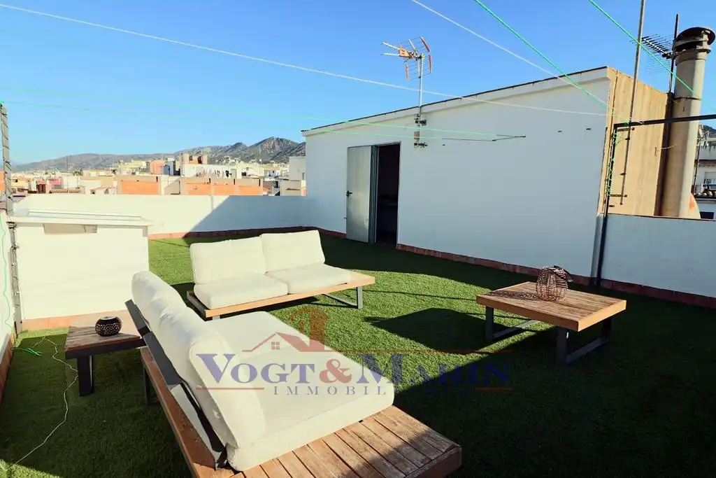 Apartamento con balcón en venta en Carrer del Castell de la Trinitat