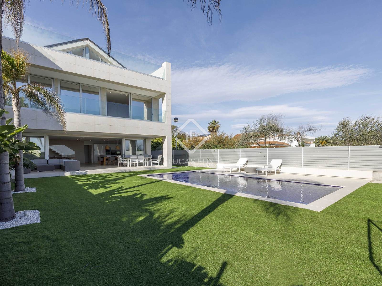 Jardín de Casa o chalet en venta en Sagunto / Sagunt con Aire acondicionado, Calefacción y Jardín privado