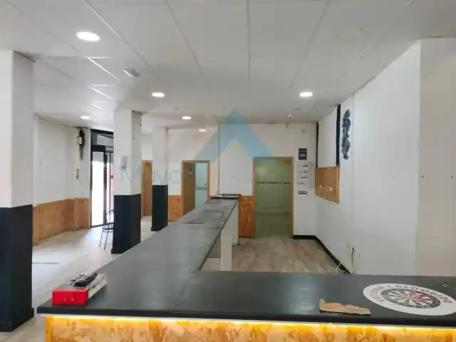 Gewerbefläche zur Miete in Travesía San Julián 2, imagen 8