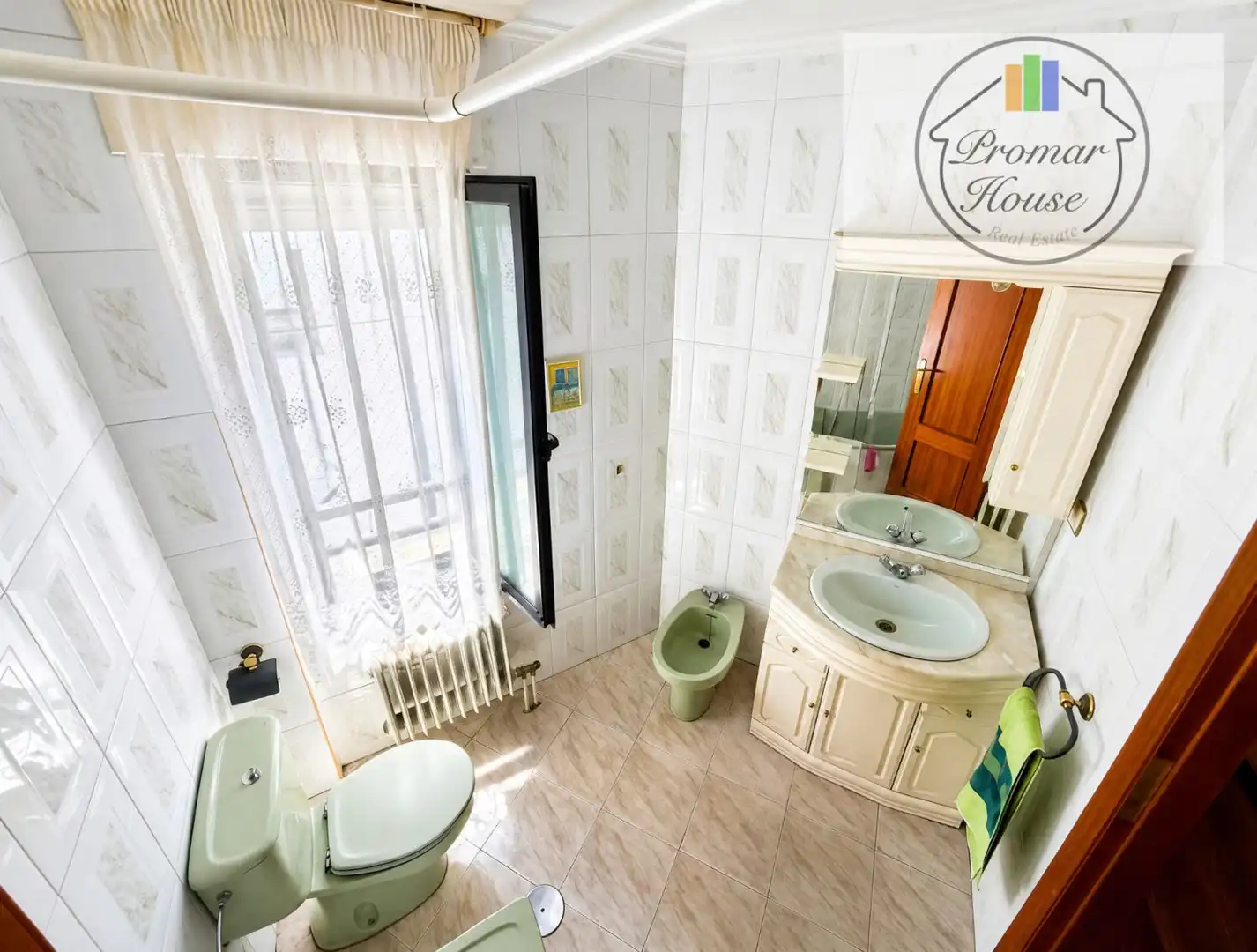 Bathroom of Flat for sale in Peñaranda de Bracamonte  with Heating