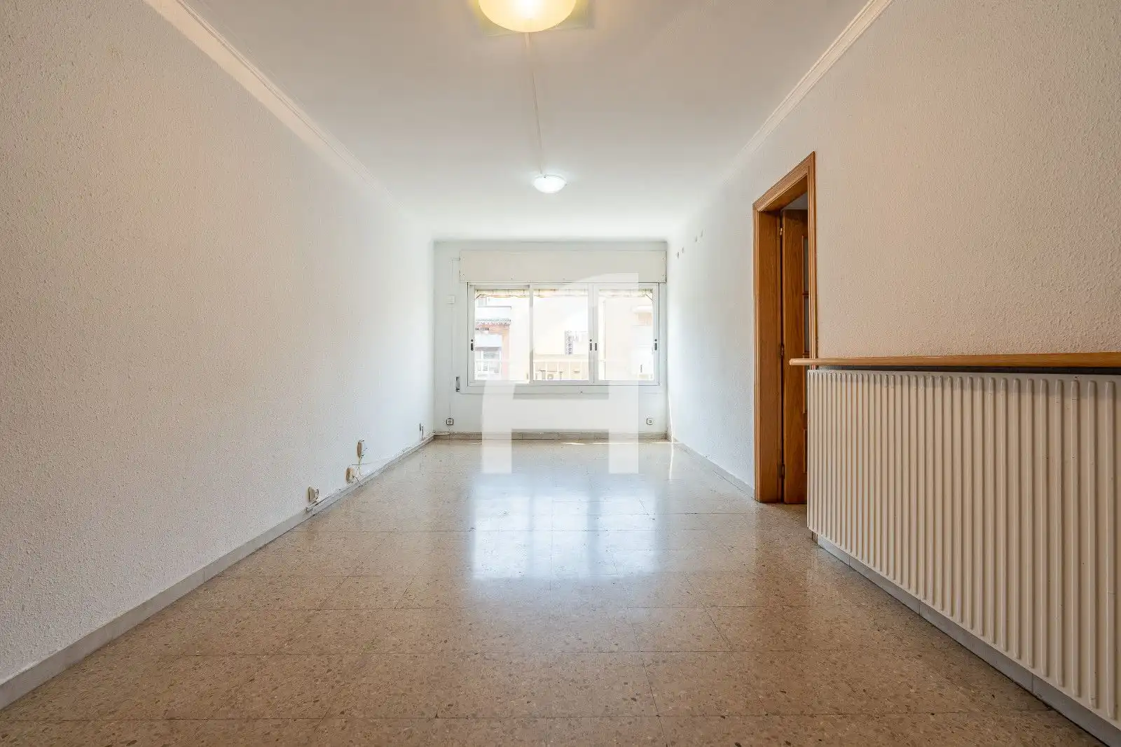 Flat with lift for sale in Barcelona
