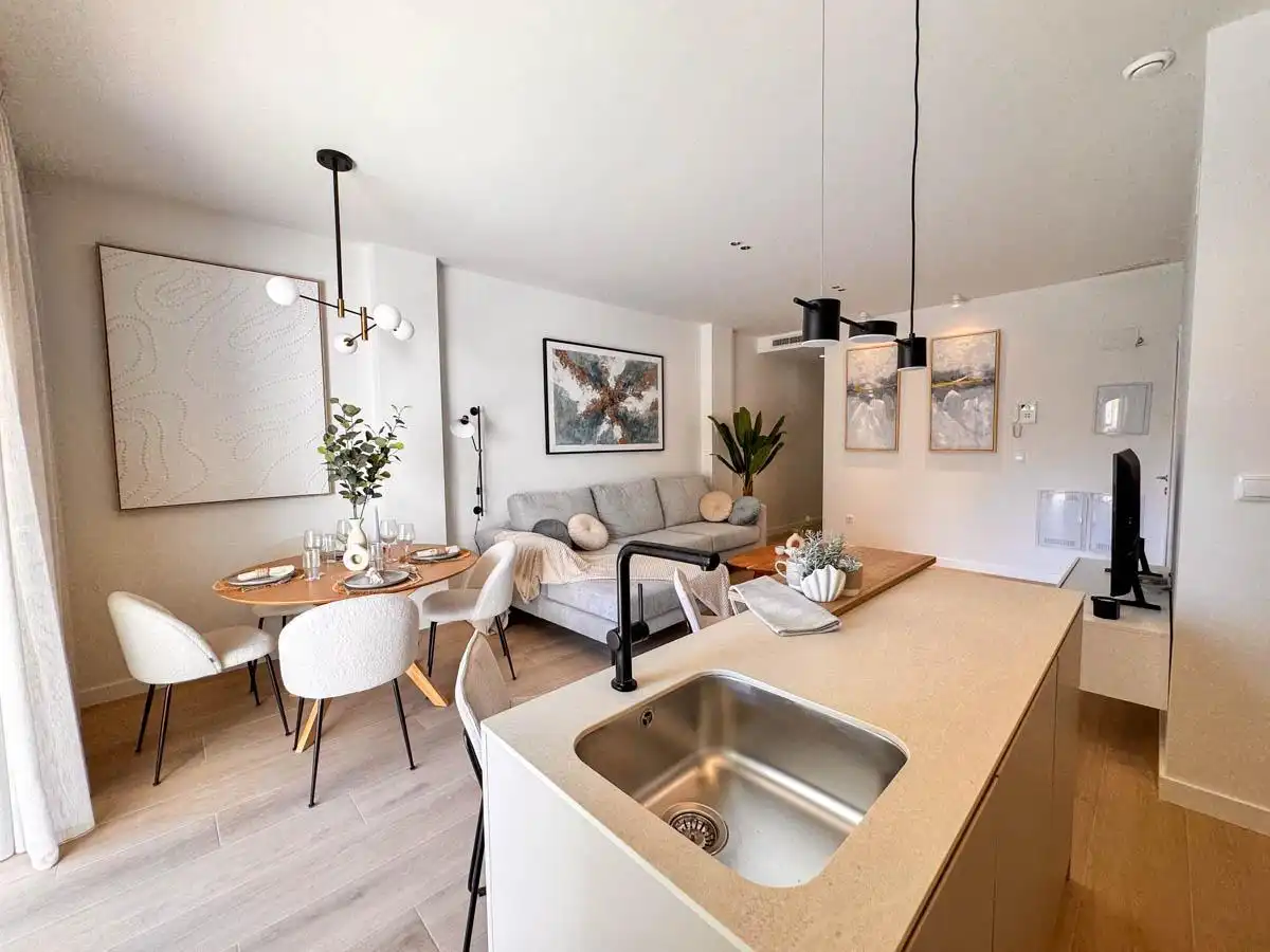 Flat with terrace for sale in Calle Calle de Miguel Hernández, imagen 4