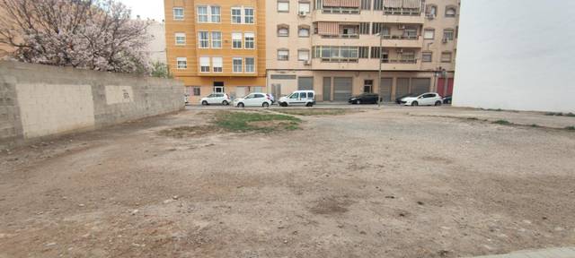 Terreno residencial en Venta en Calle de la Libertad en Torrellano