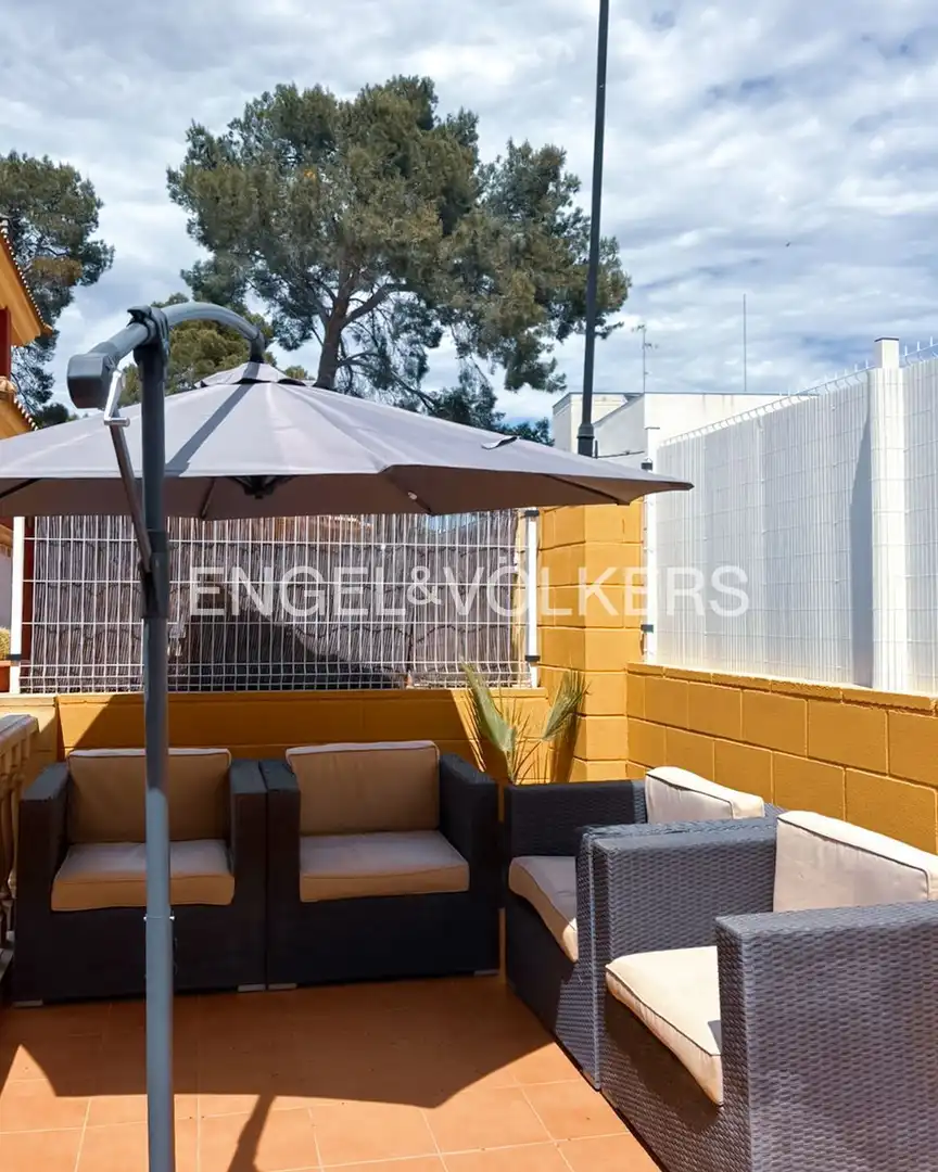 Terraza de Casa o chalet de alquiler en Torrent con Aire acondicionado, Calefacción y Jardín privado