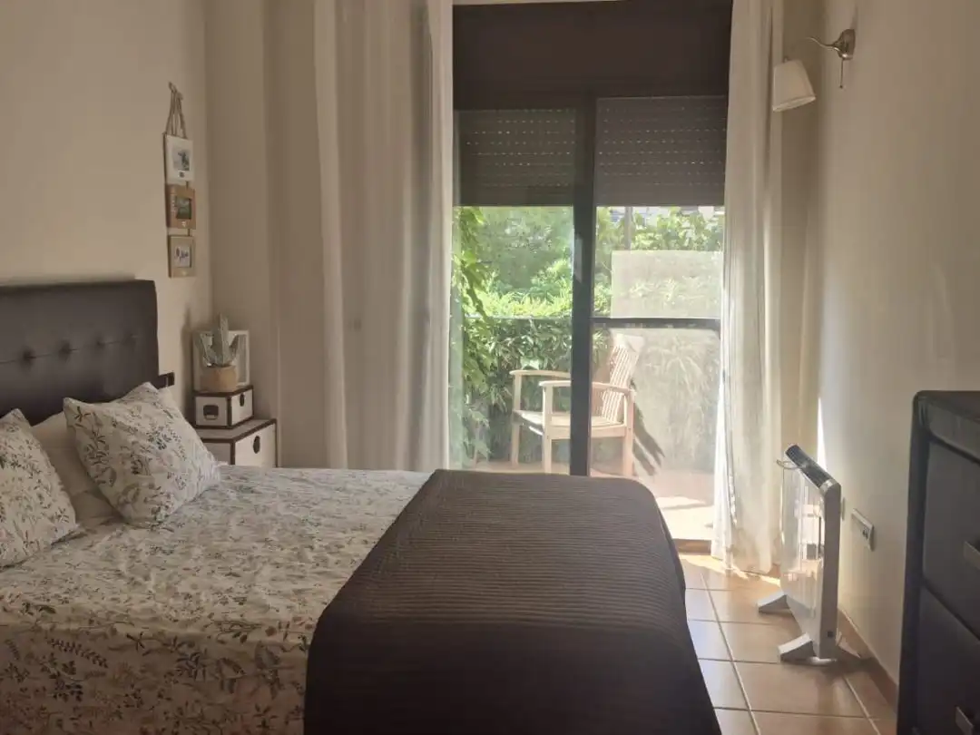 Dormitori de Pis en venda en Salou amb Aire condicionat i Terrassa