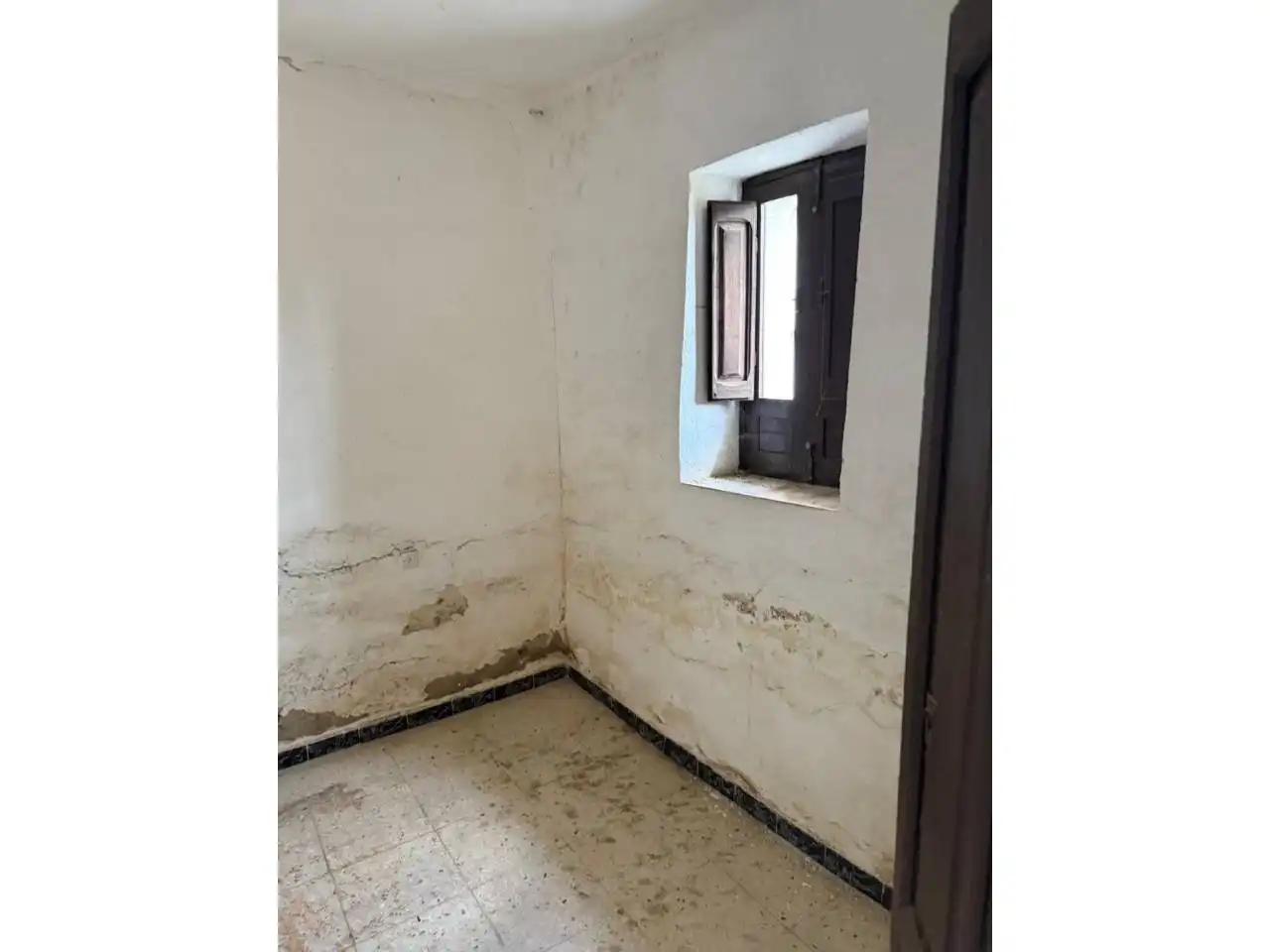 Casa adosada en venta en Segura de León