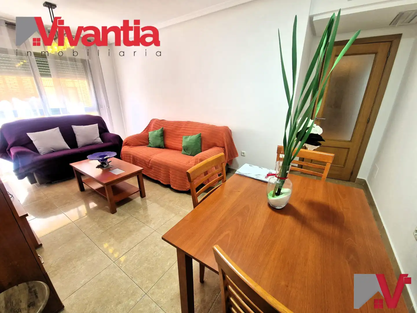 Apartamento en venta en Avenida de las Fuerzas Armadas, Los Angeles - Apolonia