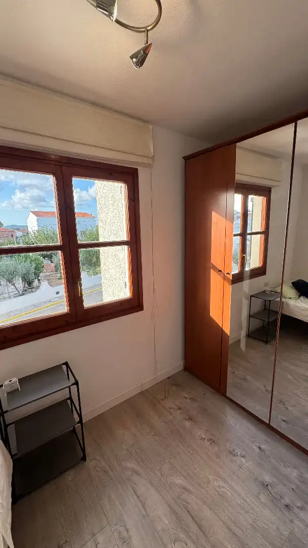 Schlafzimmer von Einfamilien-Reihenhaus zum Verkauf in Torredembarra mit Klimaanlage, Heizung und Privatgarten
