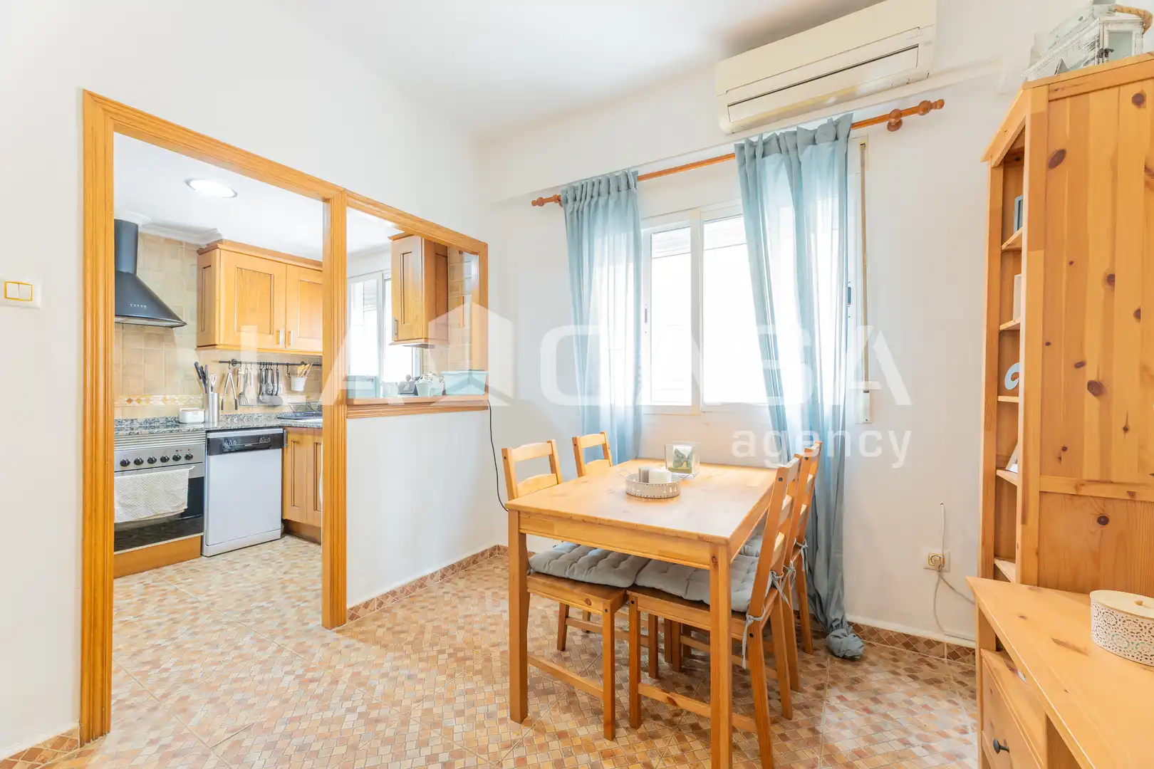 Cocina de Piso en venta en  Valencia Capital