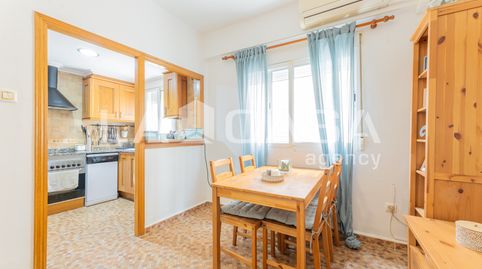 Foto 3 de Piso en venta en Calle Pedro Monsoriu, Beteró, Valencia Capital