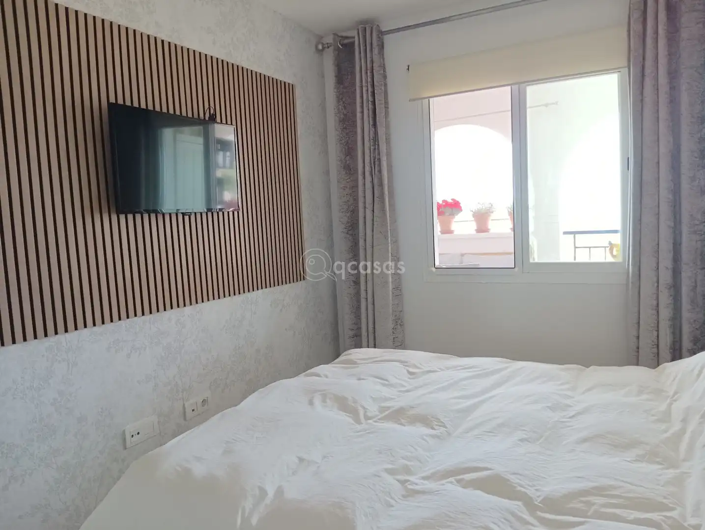 Habitación de Apartamento en venta en Benalmádena con Aire acondicionado, Calefacción y Terraza