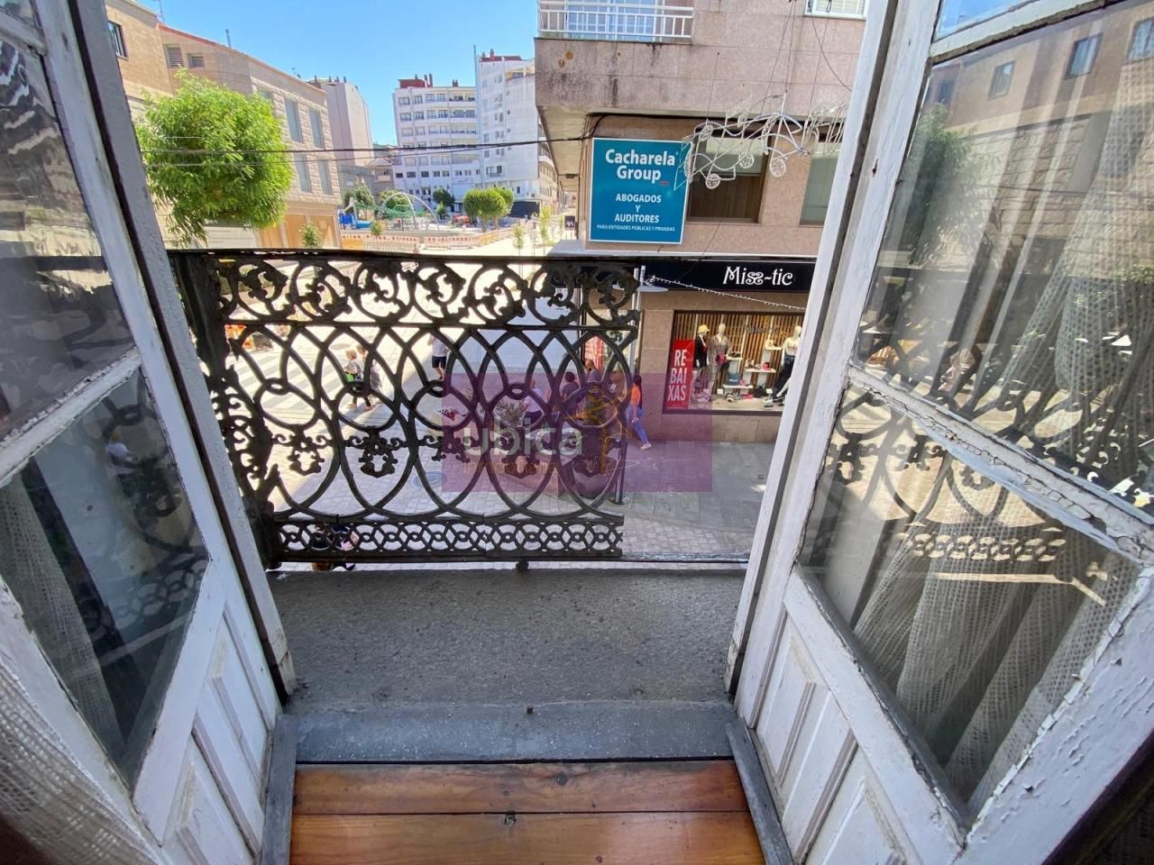 Terrassa de Casa adosada en venda en O Porriño   amb Calefacció, Jardí privat i Terrassa