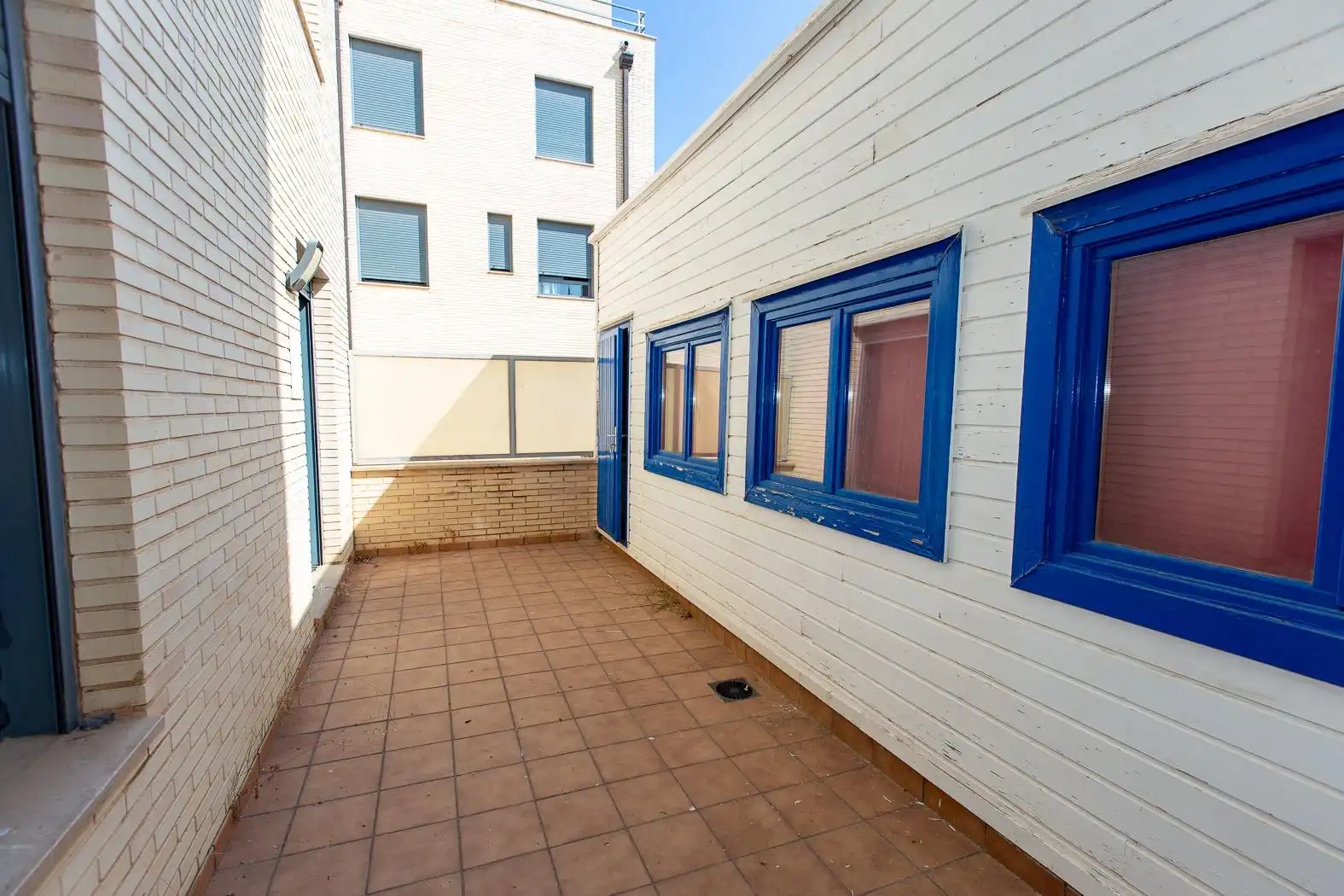 Außenansicht von Erdgeschoss zum Verkauf in Alcanar mit Terrasse