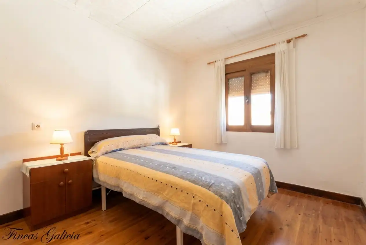 Casa adosada en venda a Verín