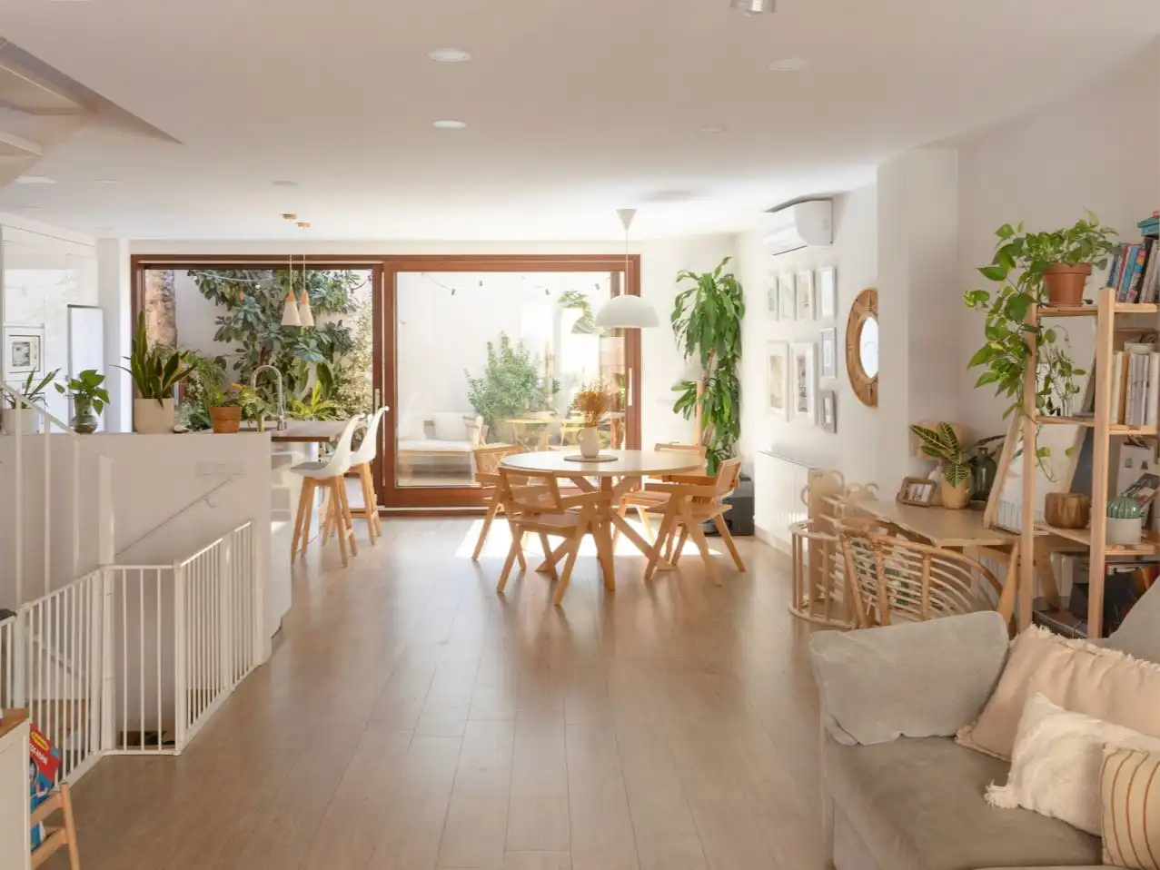 Dining room of Houses for sale in Vila-seca  with Air Conditioner, Terrace and Balcony