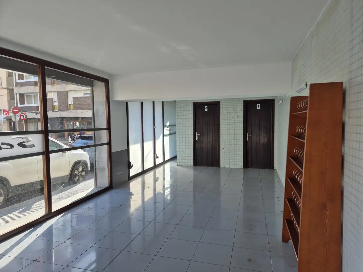 Local comercial en venda a DE LÓPEZ I PUIGCERVER, imagen 3