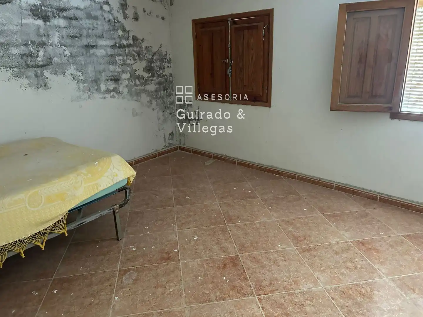 Bedroom of Detached homes for sale in Fines  with Storage room and Balcony