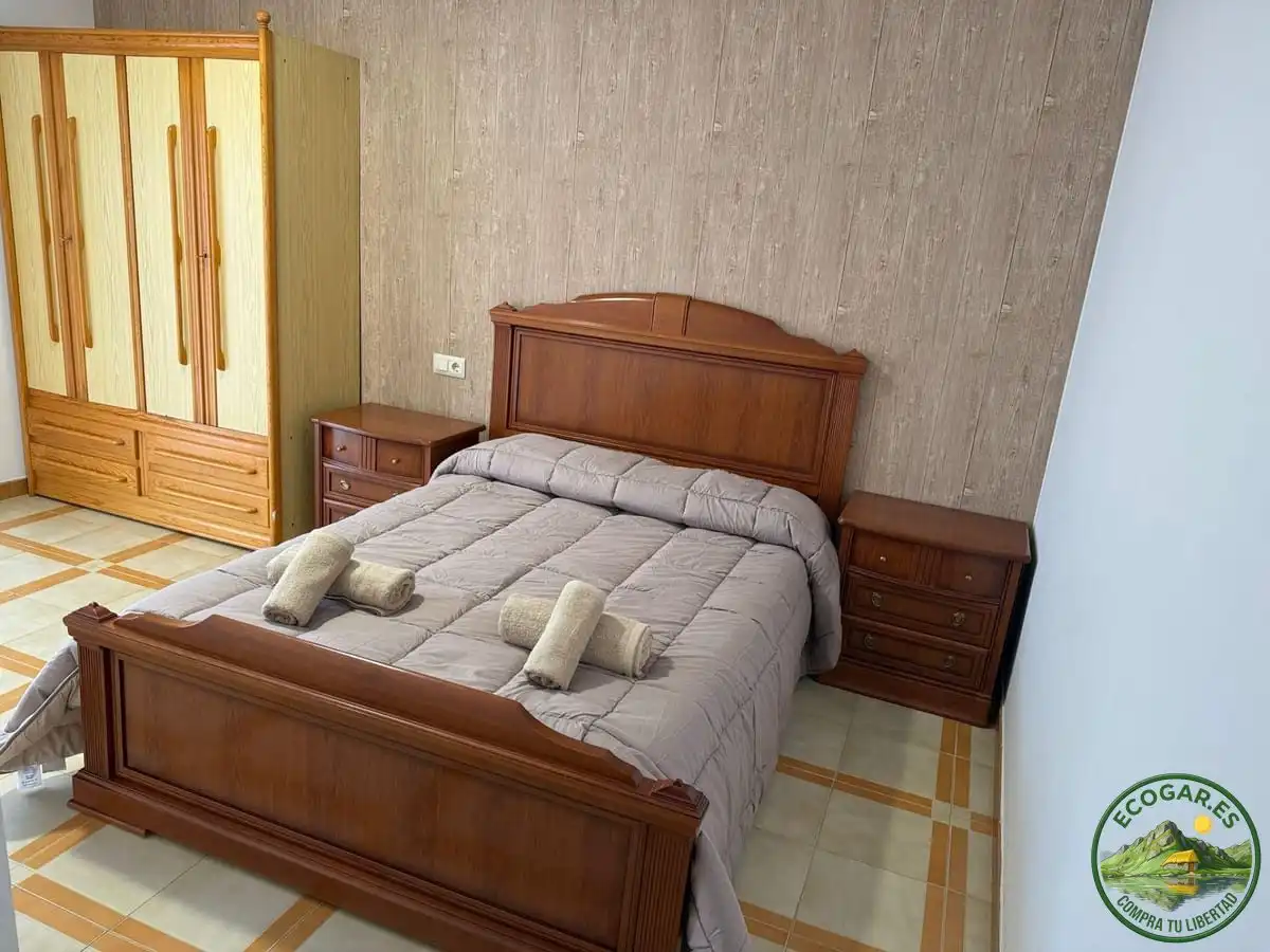 Bedroom of Houses for sale in Trabadelo  with Heating, Private garden and Parquet flooring