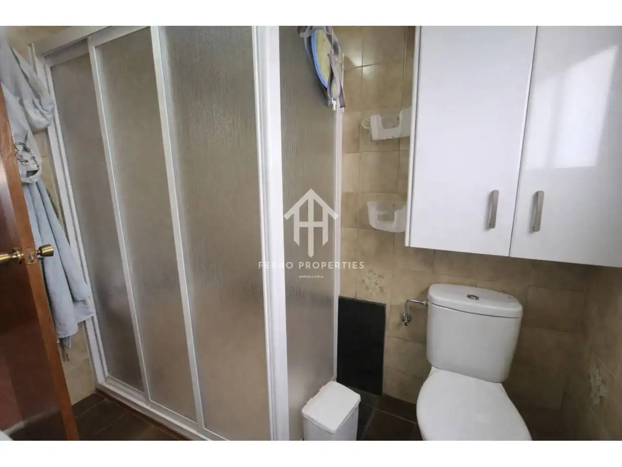 Badezimmer von Haus oder Chalet zum Verkauf in Loja mit Klimaanlage, Terrasse und Möbliert