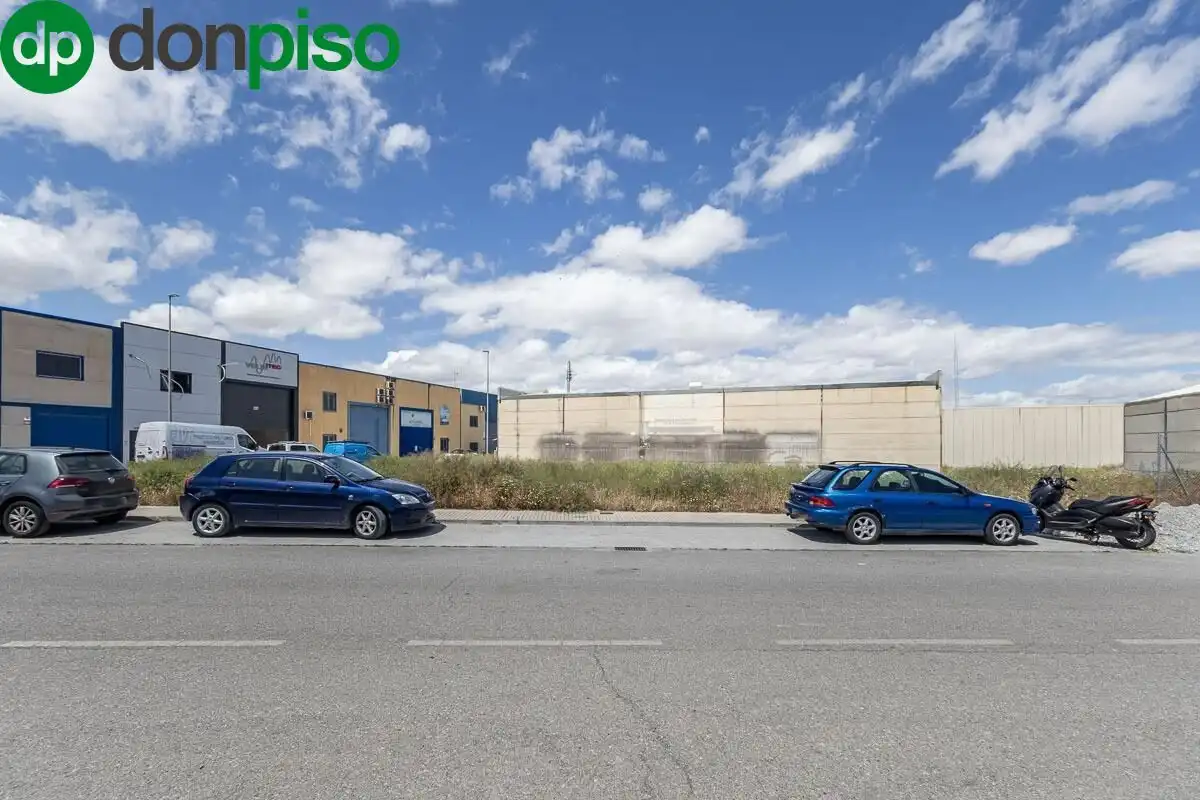 Terreno industrial en venta en Paseo Paseo Andás 9, imagen 2